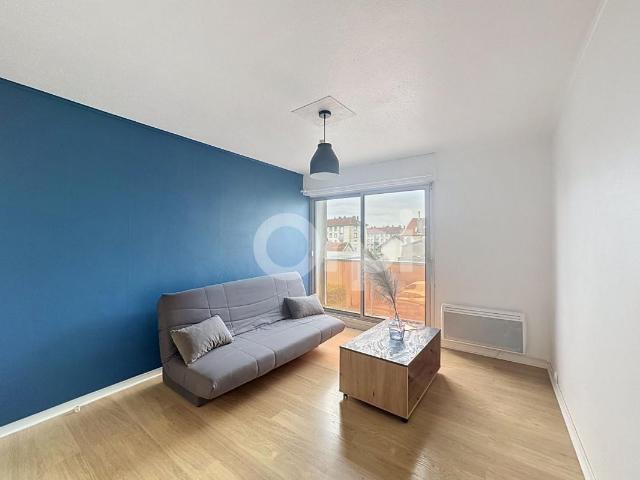 Appartement Chaumont 1 pièce s 19.35 m2