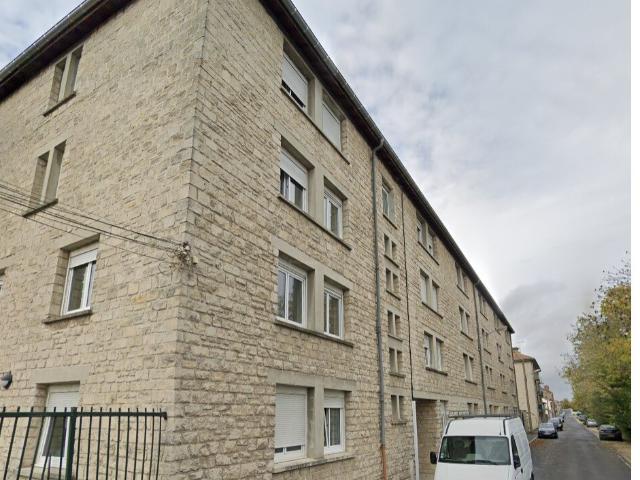 Appartement Chalons En Champagne 1 pièce s 27.24 m2