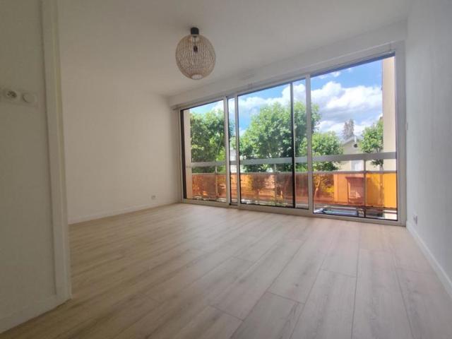Appartement Chamalieres T1 avec cave et parking