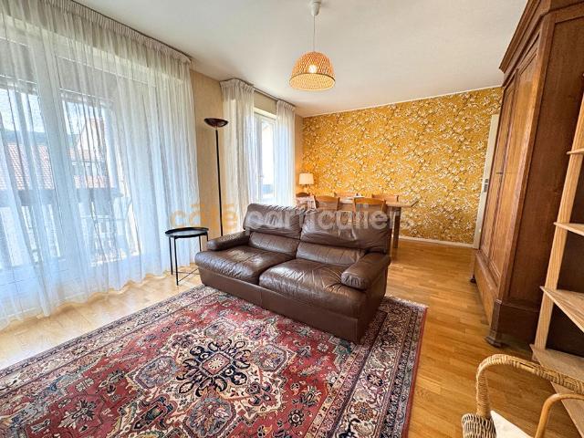 APPARTEMENT CHAMALIÈRES AVEC BALCON ET GARAGE
