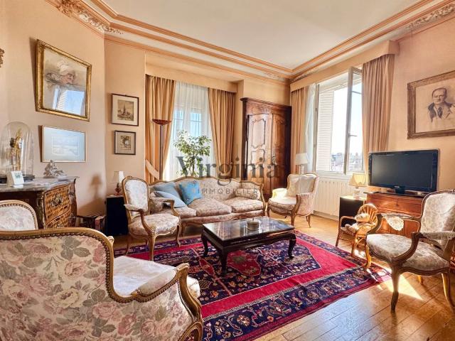Appartement Charenton Le Pont 5 pièces 120.44 m2