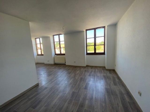 Appartement Charlieu 3 pièce s 66.19 m2