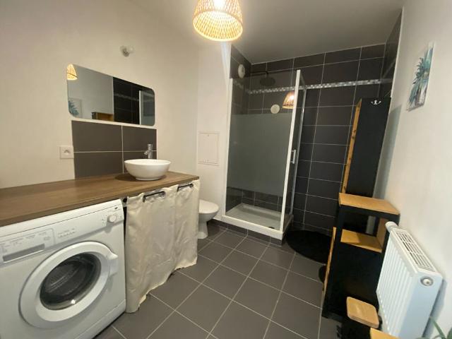 Appartement Combs La Ville 2 pièce s 47 m2