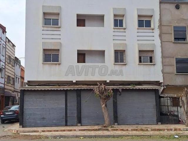 Appartement commercial à louer