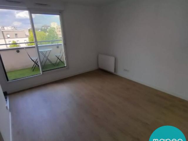 Appartement Compiegne 1 pièce s 20.91m2 balcon parking