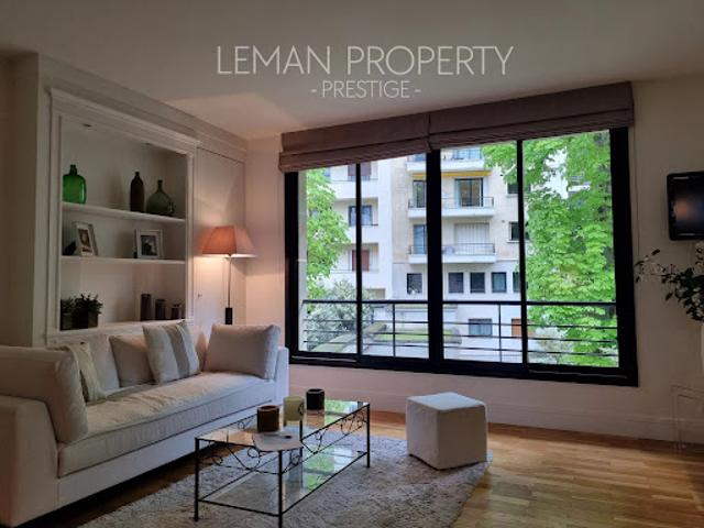 Appartement contemporain avec terrasse