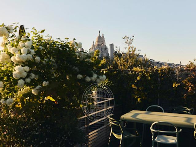 Appartement contemporain avec terrasse