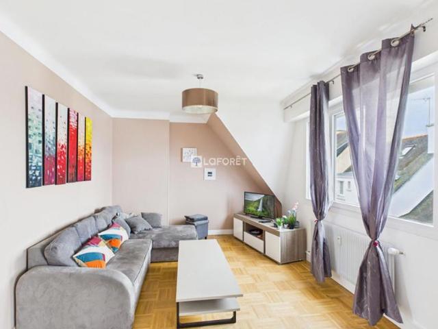 Appartement Concarneau 5 pièce s 84 m2