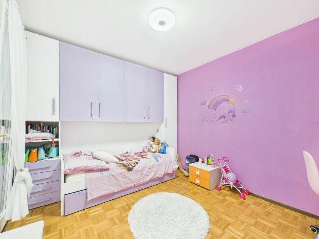 Appartement confortable de 4.5 pièces au 1er étage avec double balcon intérieur 1 | dreamo. Ch