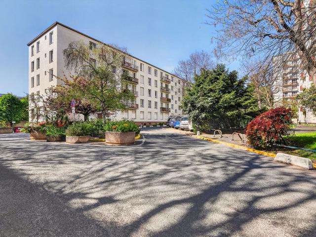 Appartement Colombes 4 pièce s 65 m2