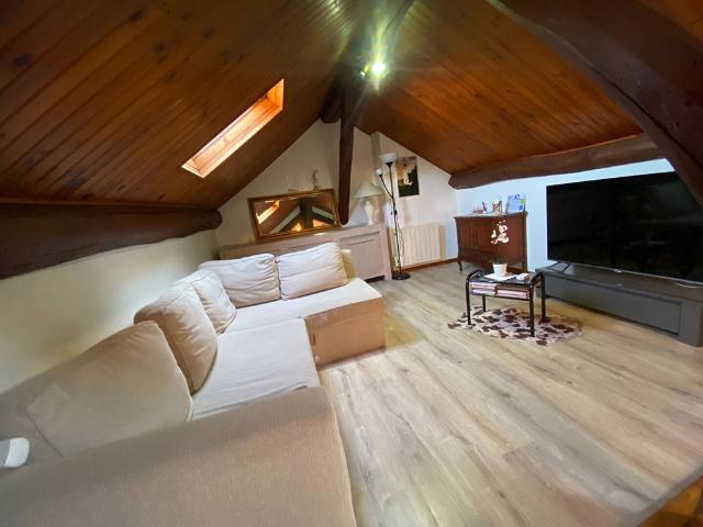 Appartement Corbeil Essonnes 1 pièce s 19.55 m2