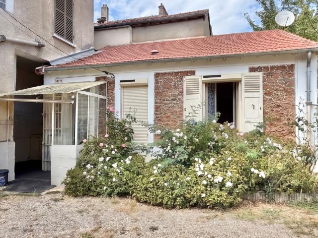 Appartement Corbeil Essonnes 2 pièce s 27.67 m2