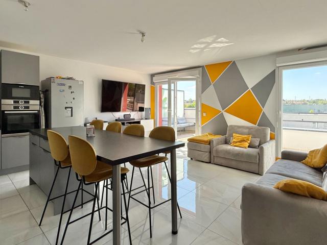 Appartement Corbeil Essonnes 4 pièce s 86,74m2 Terrasse Parking