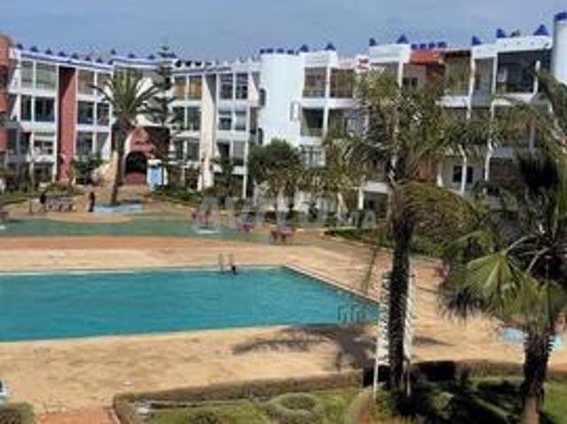 Appartement cosy avec piscine
