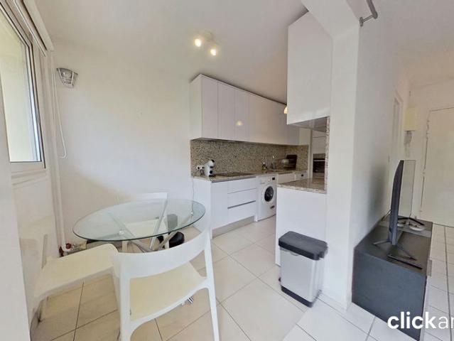 Appartement cosy avec vue et balcon – Idéal à Nice