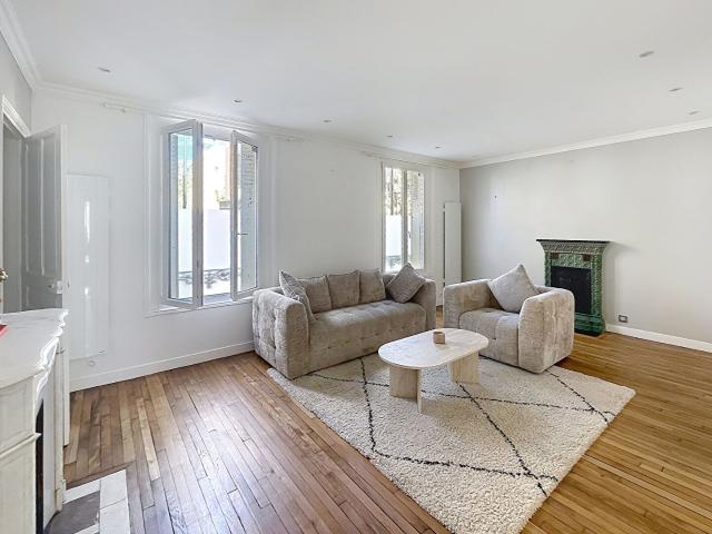 Appartement COURBEVOIE MARCEAU 3 pièces PARFAIT ETAT