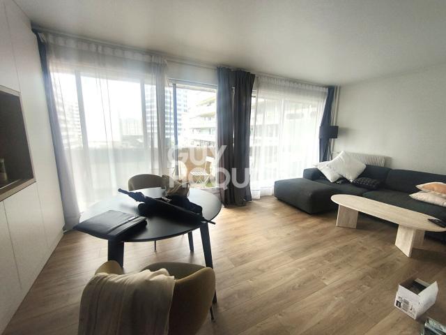 Appartement Courbevoie 2 pièces 47.00 m2