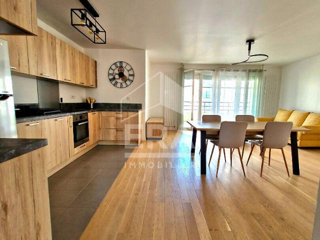 Appartement Courbevoie 3 pièce s 73.51 m2