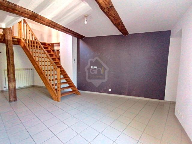 Appartement Courthezon 3 pièce s 75 m2