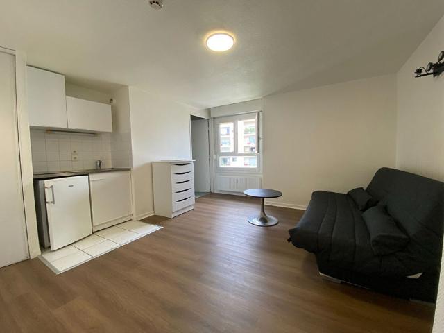 Appartement Clermont Ferrand 1 pièce s 21.04 m2 TOUTES CHARGES COMPRISES