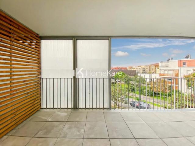 APPARTEMENT CLES EN MAIN