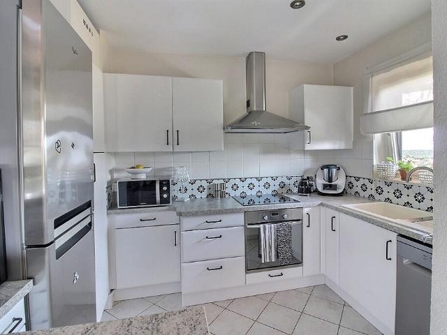 Appartement Cranves Sales 4 pièce s 74.98 m2