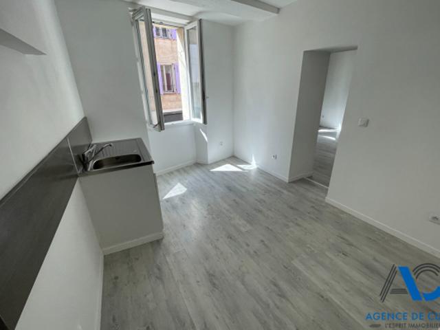Appartement Cuers 3 pièce s