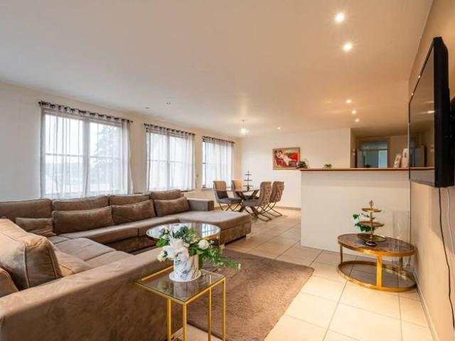 appartement d'angle de 2 chambres à vendre à Lembeke