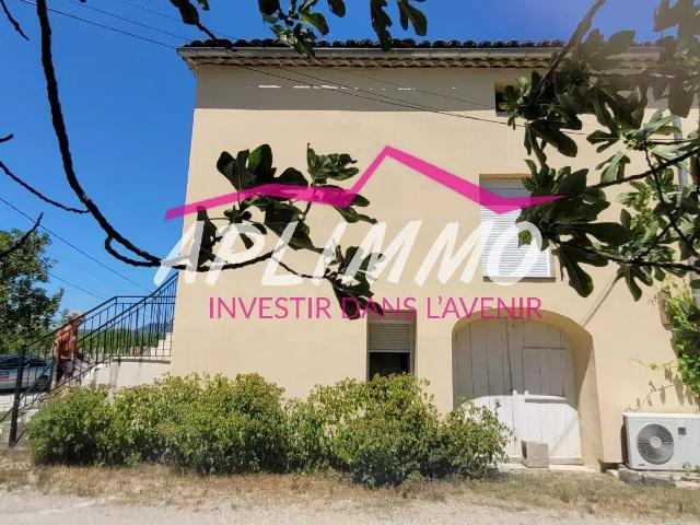 T3 dans magnanerie + T1 possible 117m² Puy Saint Martin