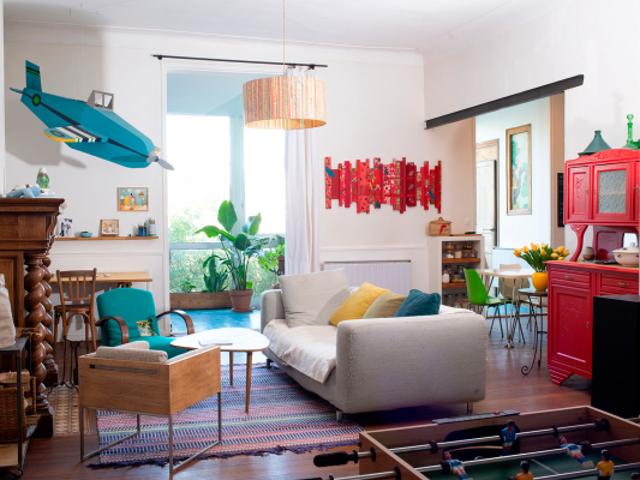 APPARTEMENT DANS IMMEUBLE EN PIERRE AUX CHARTRONS 118M2 PROC