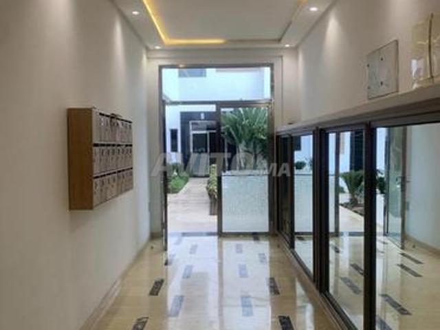 Appartement dans résidence avec piscine à louer