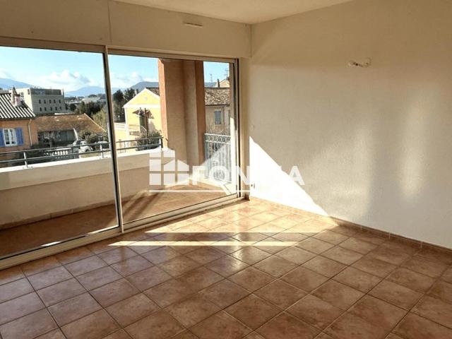 Appartement dans residence calme Cogolin