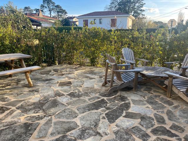 Appartement dans résidence historique à 5 minutes des plages. 65m² Guéthary
