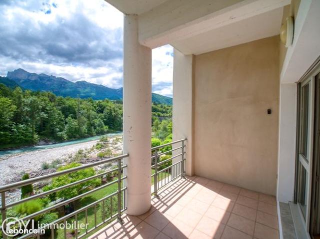 Appartement dans résidence sécurisée