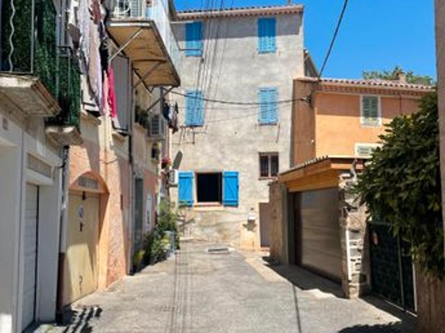 Appartement dans un ancien moulin avec entrée particulière à Carnoules
