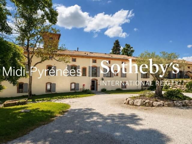 Appartement dans un joli chateau 45m² Drémil Lafage