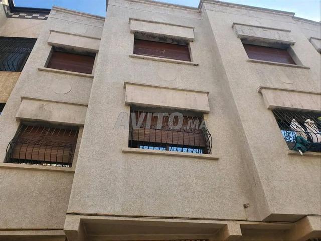 Appartement dans une maison à deux étages à louer à Hay Hiba