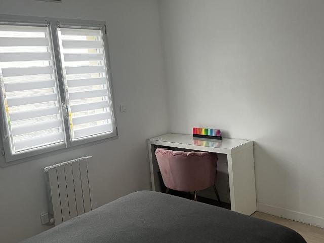 Appartement dans une maison neuve avec jardinet