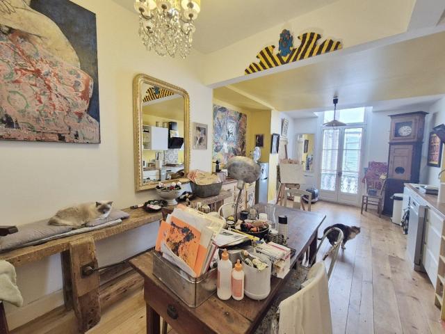 Appartement d'artiste T3 Centre historique, Béziers 97 m². 98m² Béziers
