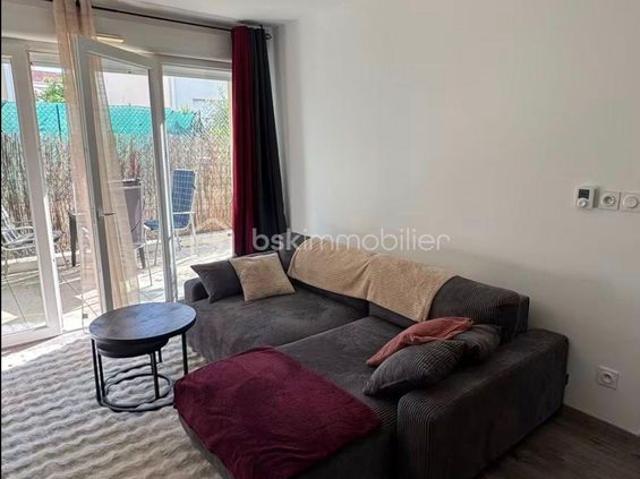 Appartement de 40 m² à Grans