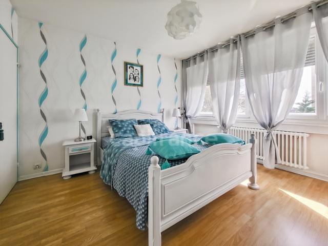 Appartement de 49 m² 1 chambre à CHENOVE 21