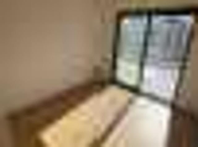 Appartement de 4 chambre côté de grande Stade de f