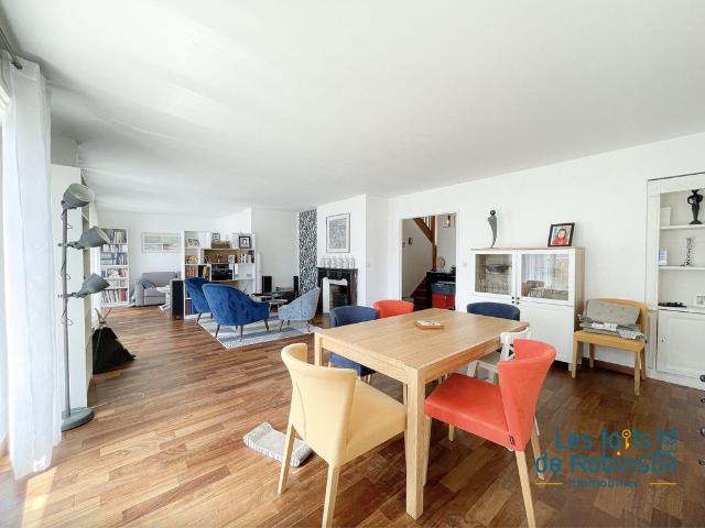 Appartement de 4 chambres de luxe en location à Sèvres, Île de France