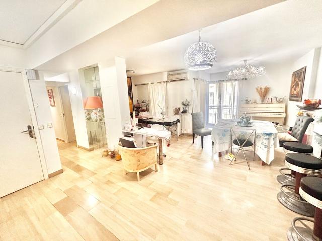Appartement de 4 chambres de luxe en vente à Cannes, Provence Alpes Côte d'Azur