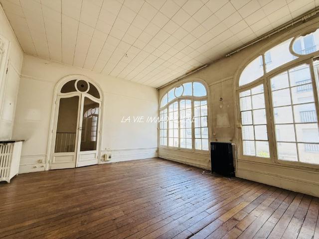 Appartement de 4 chambres de luxe en vente à Charenton le Pont, France
