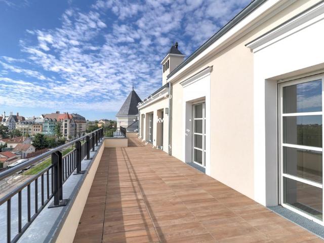 Appartement de 4 chambres de luxe en vente à Le Plessis Robinson, Île de France