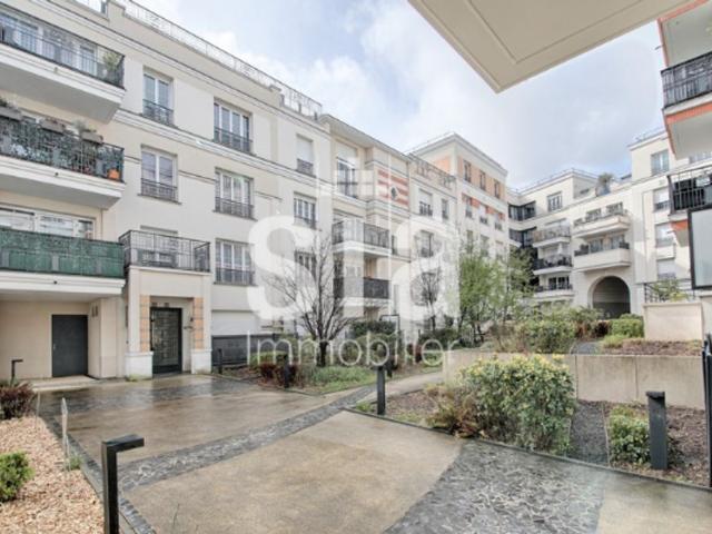 Appartement de 4 chambres de luxe en vente à Maisons Alfort, France
