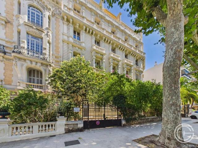 Appartement de luxe de 4 chambres en vente à Nice, France