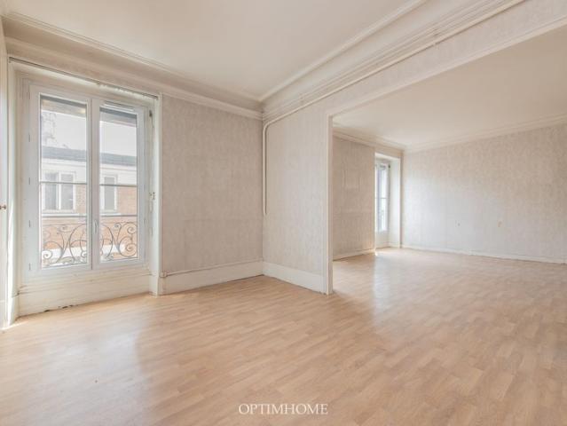 Appartement de 4 pièces / 70.4 m² SAINT MANDE 94 proche Bois de Vincennes Fort potentiel A rénover