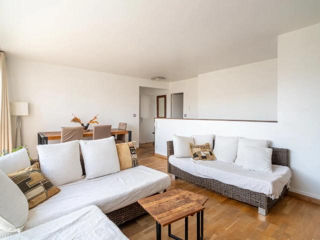 Appartement de 4 pièces 86 m² Nanterre Prefecture